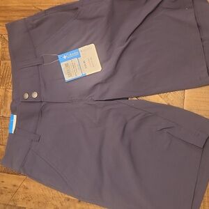 Columbia Saturday Trail Long Shorts 6 NWT Dark Gray